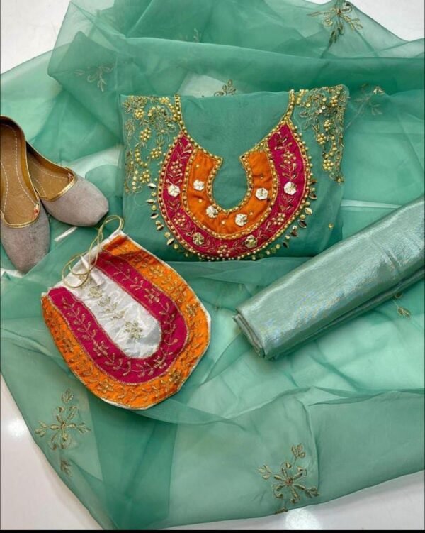 Latest Collection Of Fancy Dress 2025